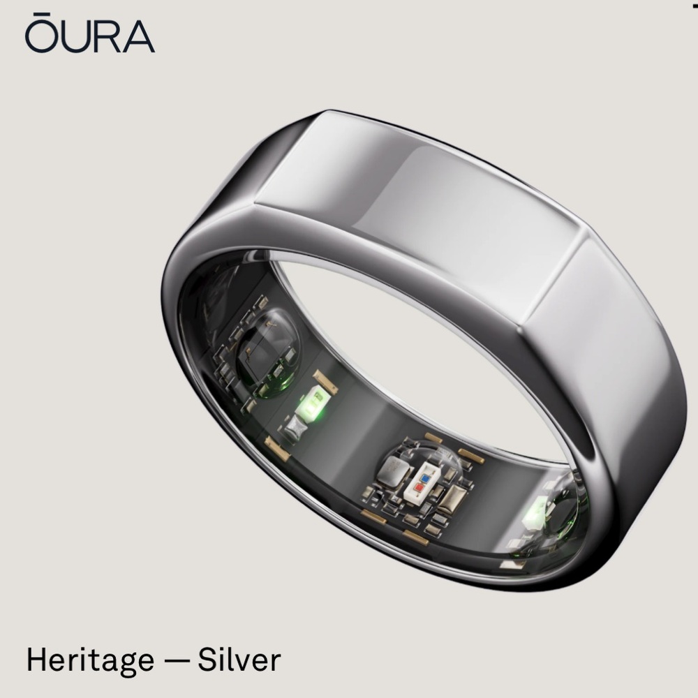 Oura Ring Gen3 - Heritage - Size 7 - Silver - charger included!